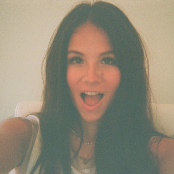 liv_alex_brown